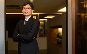 可要求車商負責修好  等待期間還可算利息—買到瑕疵車  保全證據卡重要