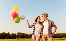 愛是選擇與決定，更是行動