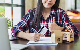 網路投保正夯 30至54歲女性占多數、不乏許多新手媽媽且會重複回購