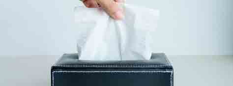 排隊搶購衛生紙，只不過在告訴別人，你窮到只剩下時間而已！