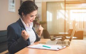 職場最強加薪術！ 善用兩大絕招，贏得老闆的錢包