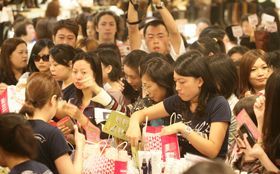 現金袋理財 每個月錢不會花光光— 衝動消費  小心！戳破你的荷包袋