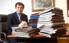 讀→想→記　寫下財富自由傳奇