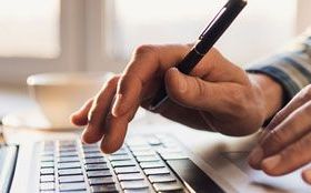 商業書信》Attached please find….Email不再用過時的字眼了