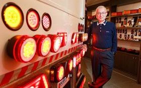 管理超過 500 位員工，離職率不到 1％！台南璨揚董事長的帶人秘訣