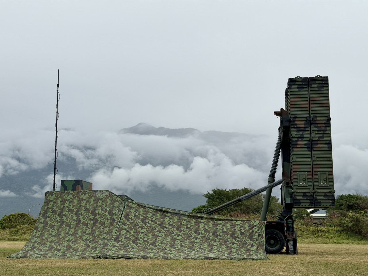 天弓三型防空飛彈系統