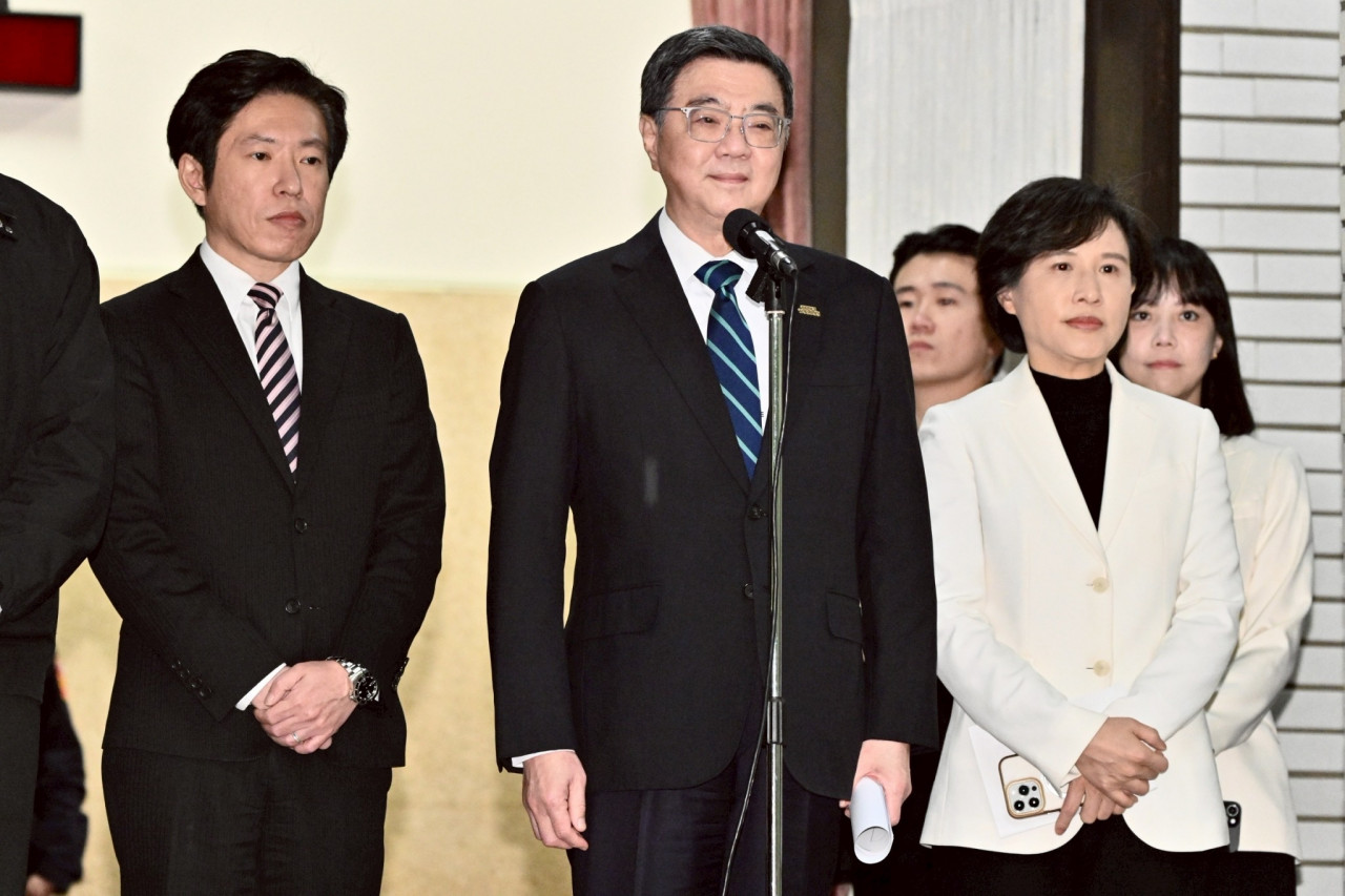 張惇涵、卓榮泰、鄭麗君