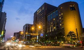 六福皇宮年底熄燈　12／30入住房內家具免費送