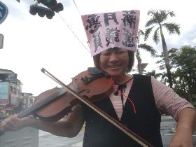 蔣月惠高票連任議員　選後這些費用全捐了！