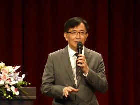 改善台鐵　交通部長：普悠瑪、太魯閣明啟用雙駕駛