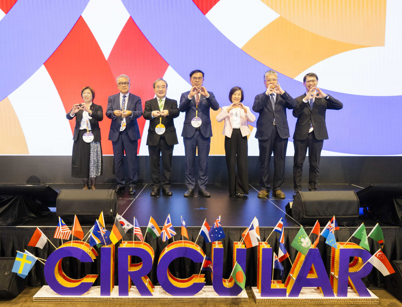 循環經濟產值逾1600億！環境部「2050循環經濟路徑圖」首亮相，3大目標推動經濟成長與資源脫鉤