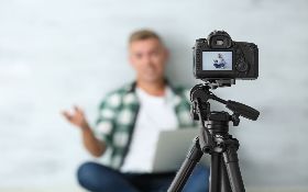 祝福林氏壁生意興隆！