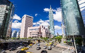 連國家考試都拒絕納入英文   台灣如何成為亞太區域理財中心？