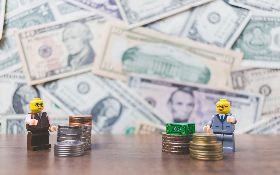 興趣也能當飯吃！預測天氣、玩樂高，不到30歲月收破十萬