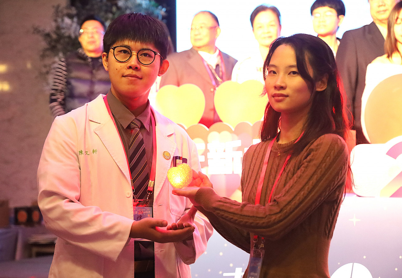 立可白爸爸陳文軒醫師