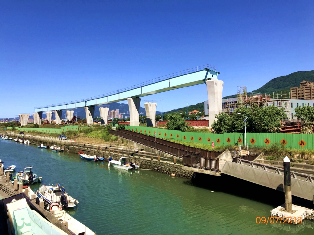 淡江大橋