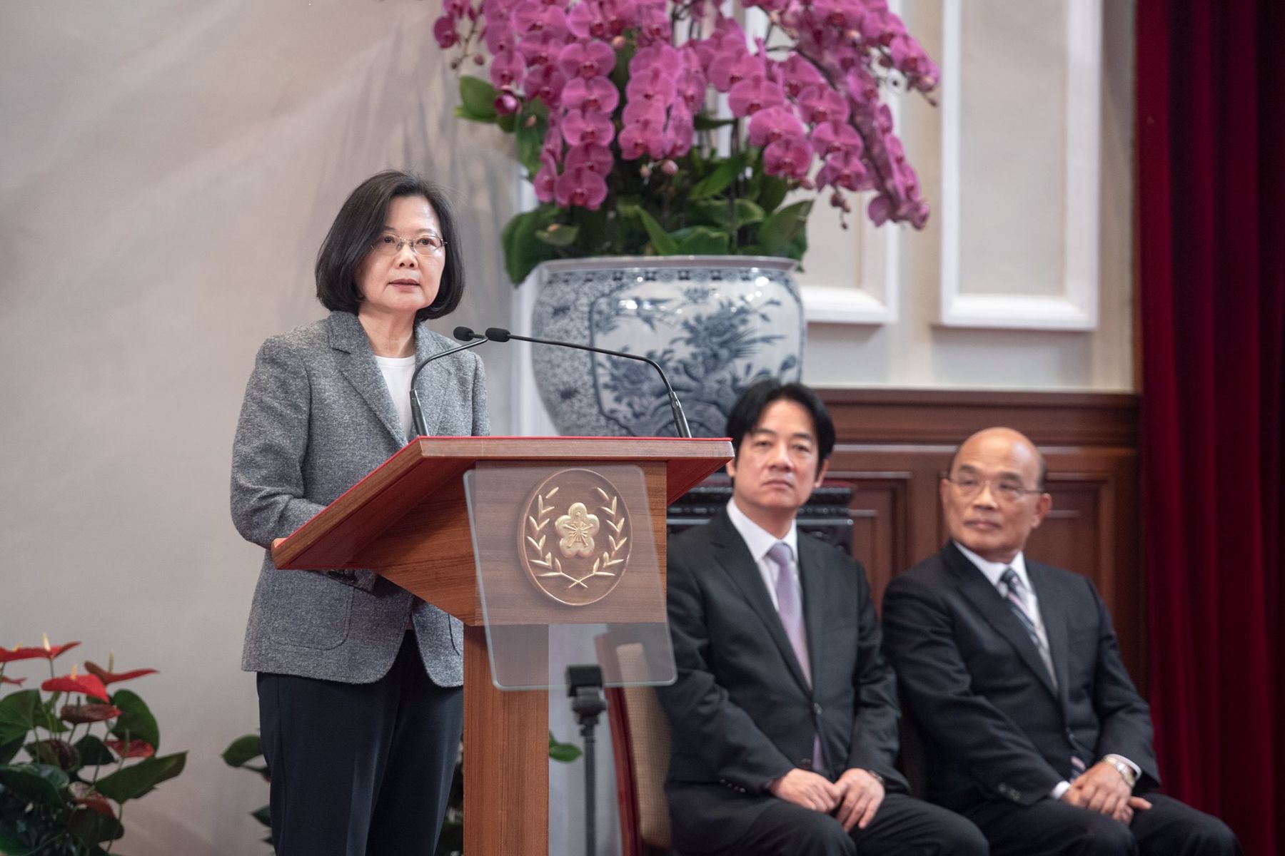 民進黨舉行中執會前夕　19縣市黨部主委連署挺蔡英文連任