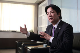 一例一休吵不完  府方出手挽救年輕選票