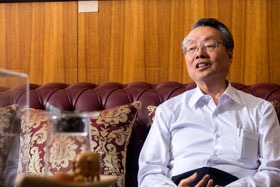 宏碁股價搶搶滾 施振榮夫婦節省不少贈與稅