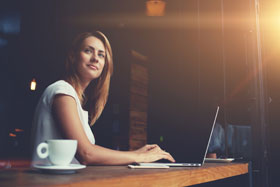 不畏艱難 「譯」起朝著理想前進