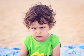 孩子可以大膽生氣 但要學習控制衝動與脾氣