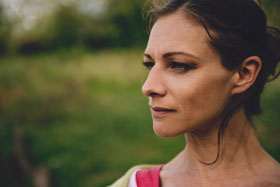 為了配合不同情境而改變你的人格 並不代表不真誠