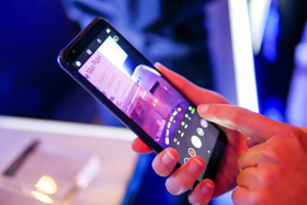 華碩手機要收攤?兩個優勢決定未來命運