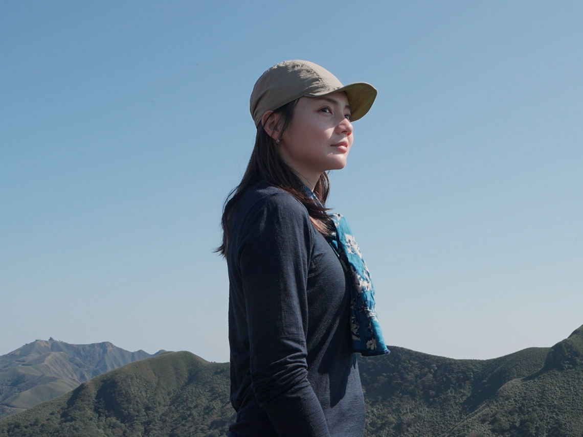 身為城市女孩，她為何背起重裝走遍台灣深山？在這座世界少見的高山島嶼，她找到人生答案