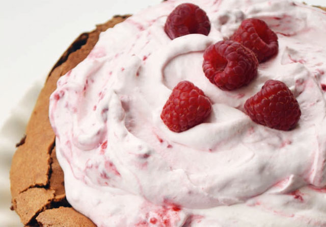 經典童話的午茶大冒險─愛麗絲吃遍仙境