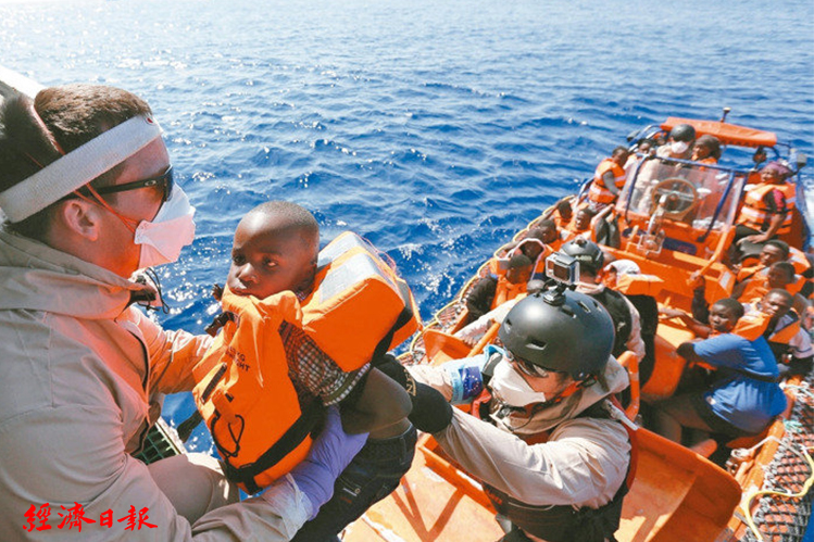 現代維京人出動 不是打劫要救難民