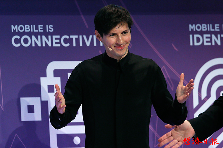 即時通火熱 挑戰社群網