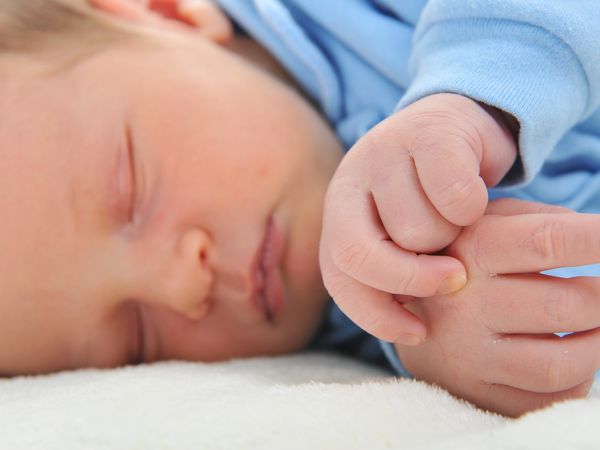 防嬰兒猝死12招　做對了沒？