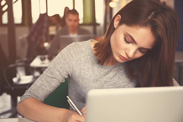 你可能必須愛上爛工作！