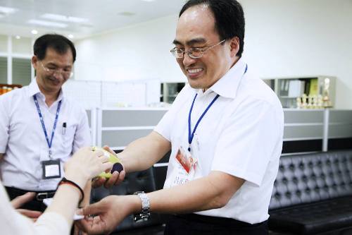 SDI設計文具台灣之光，工業局率業者取經