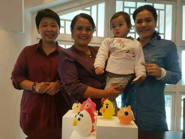 移民署 洞燭「新」「雞」賀新年