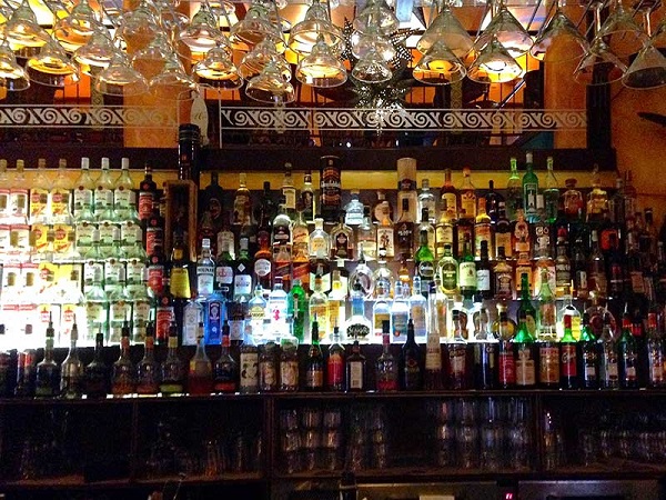 咖啡能提神 但這時喝恐脫水傷胃…