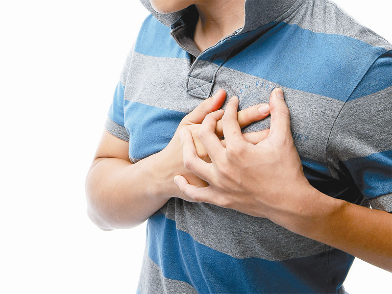 乍熱、驟冷…胸痛胸悶 小心心肌梗塞要命