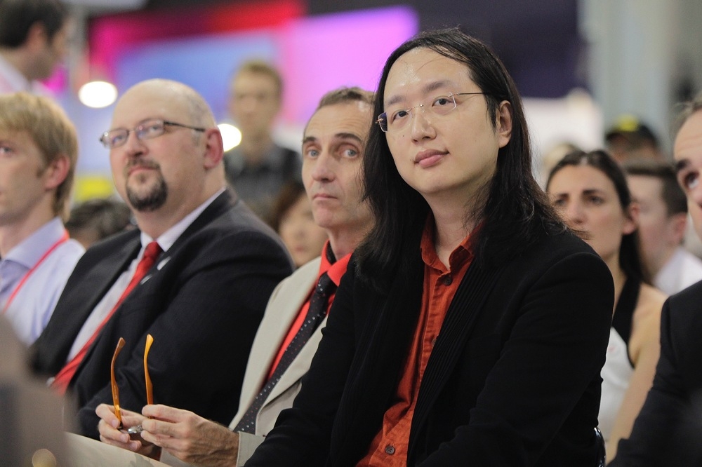 【這個官不一樣】唐鳳每周三將搬到空總上班　歡迎社企上門聊聊