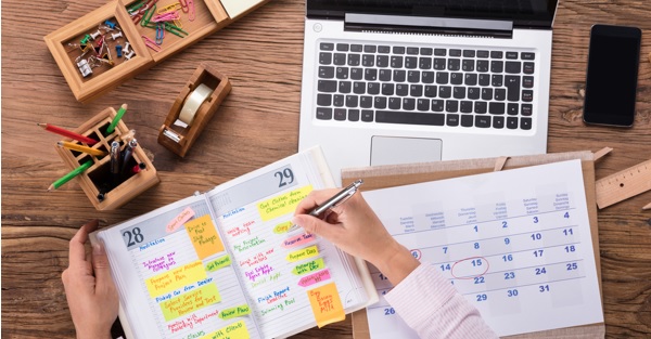 下班後先別急著離開公司，做這４件事有效提高明天的效率