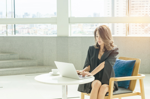 「全職媽媽才辛苦？」職業婦女的心酸甘苦又有誰人知？