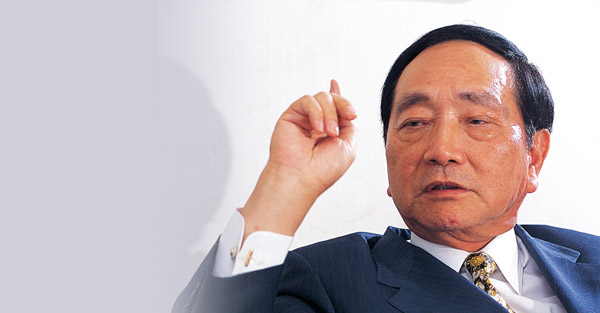 力霸集團王又曾 大膽搬錢 P.38