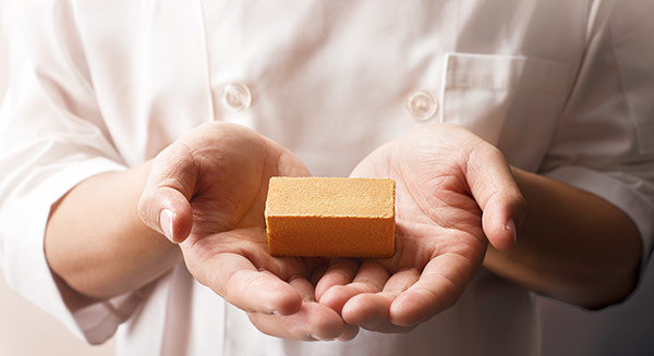 一塊鳳梨酥 扭轉務農「沒前途」（摘）