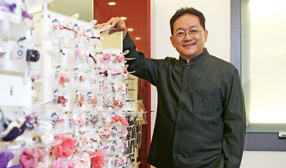 陽剛軍官創業  幫全球女人打理秀髮