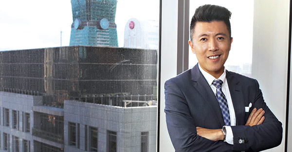 他猎下中信旧总部 梁任玮 2015-11-12 金融风云 今周刊986期 加入詹