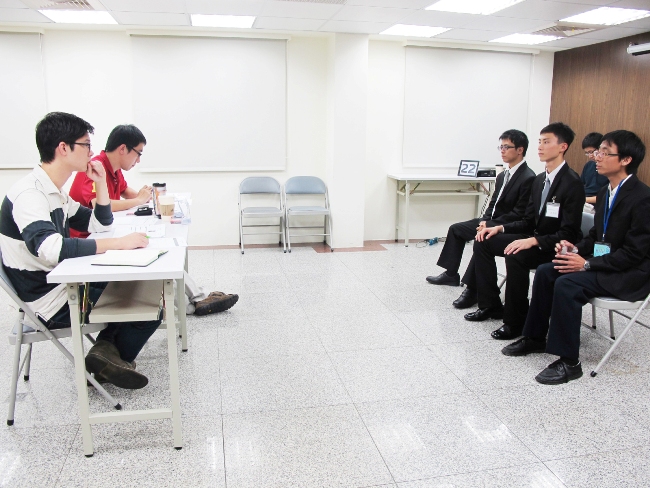 你已經趕走幾個貴人了？