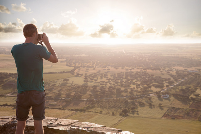 放下你的高度，多一點同理心而非同情心