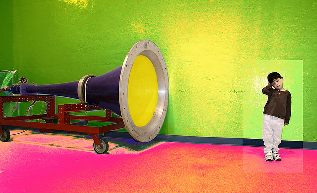 不要急著說、不要搶著說，而是要想著說