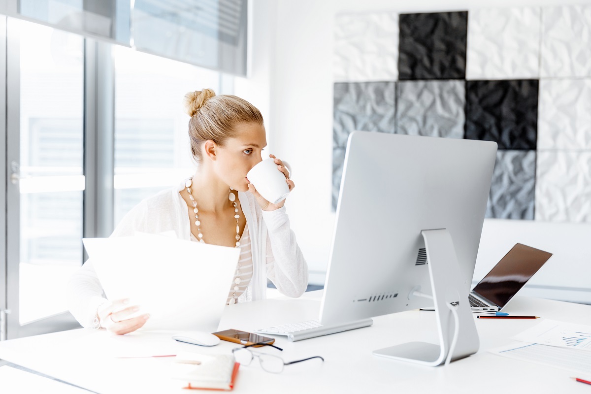 工作時像河流一樣迂迴前進