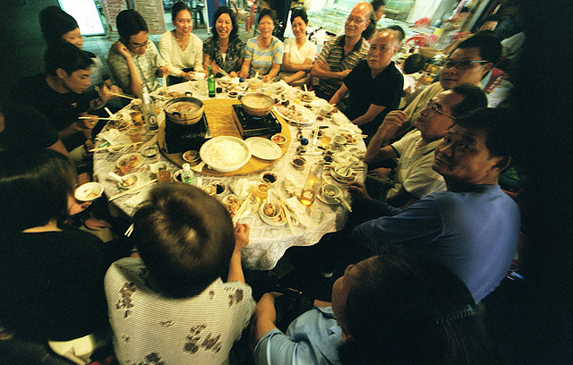 在大陸做生意，到會議室就太慢了