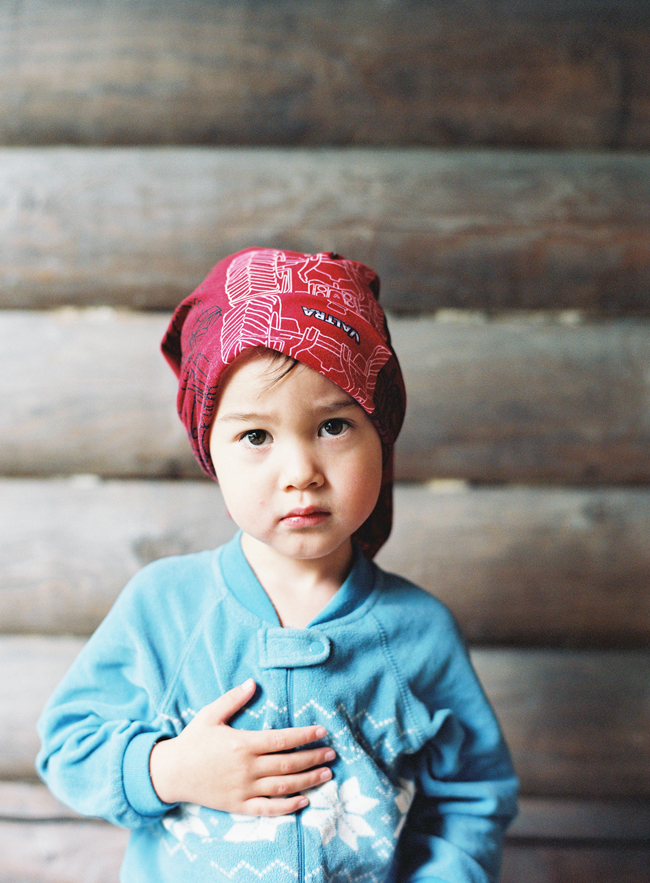 談孩子寶寶攝影：請攝影師拍攝？不如自己來！